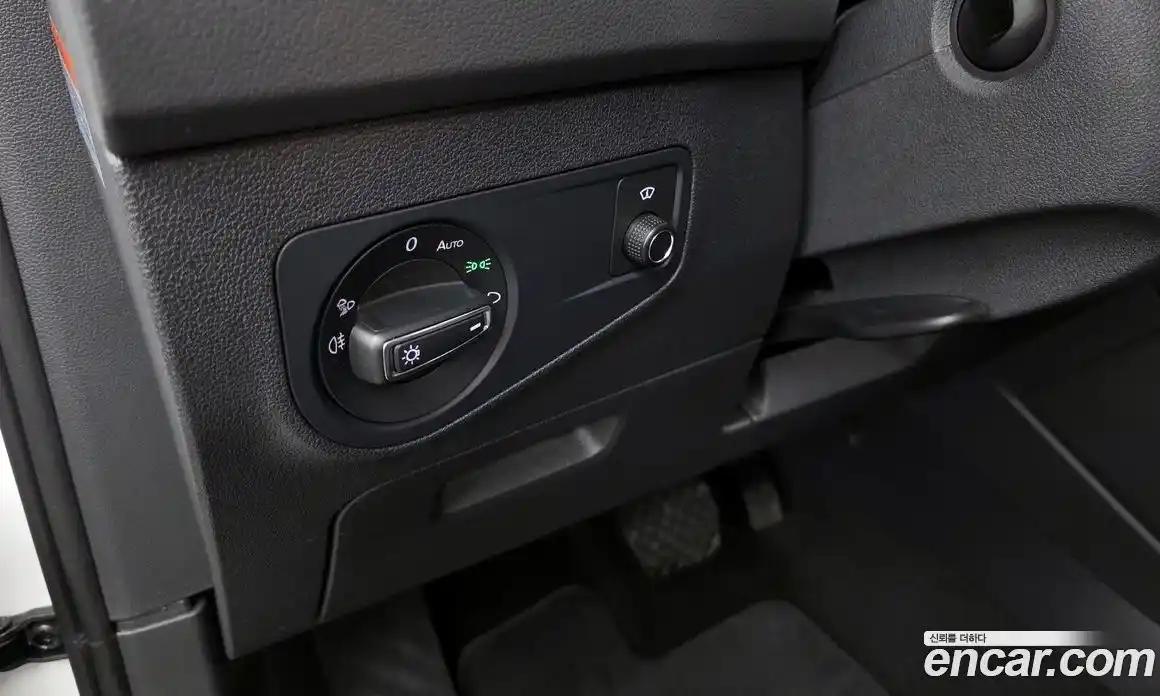 Volkswagen Tiguan 2021 2.0 гидро в Москве № 1693110, фото 28