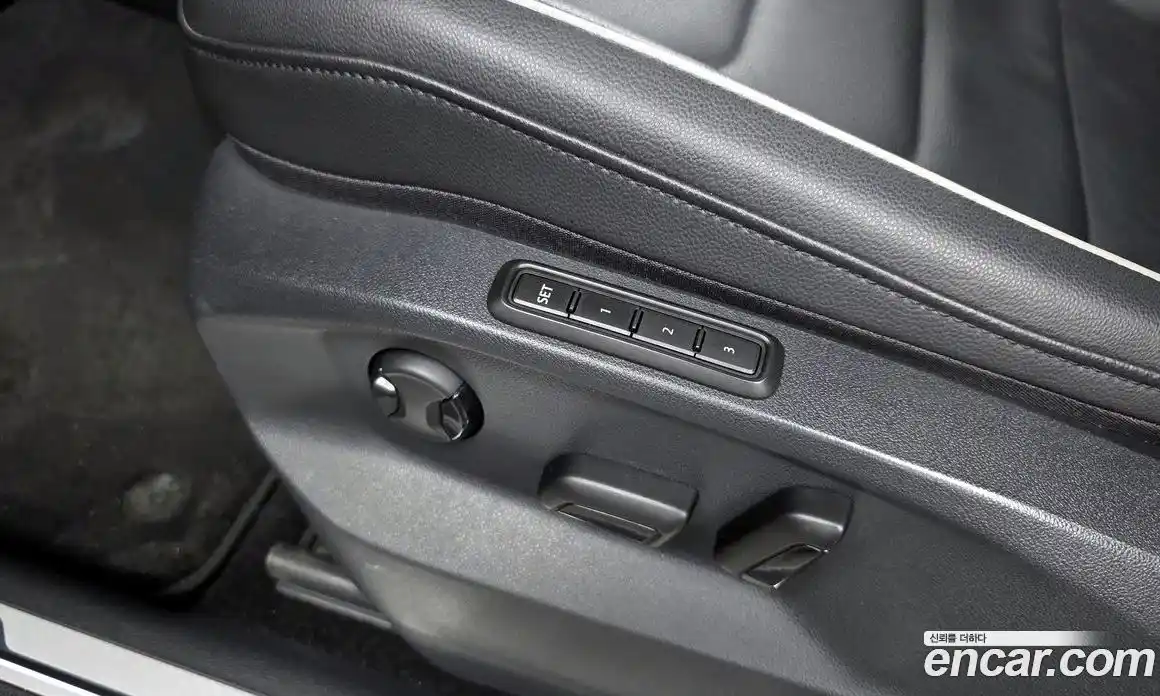 Volkswagen Tiguan 2021 2.0 гидро в Москве № 1693110, фото 34
