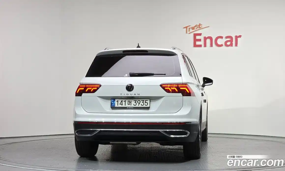 Volkswagen Tiguan 2021 2.0 гидро в Москве № 1693110, фото 4