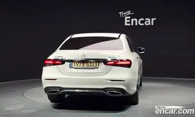 Mercedes-Benz E-Class 2022 1.9 гидро в Москве № 1762864, миниатюра 4