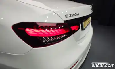 Mercedes-Benz E-Class 2022 1.9 гидро в Москве № 1762864, миниатюра 9