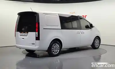 Hyundai Staria 2025 2.2 гидро в Москве № 1830480, миниатюра 2