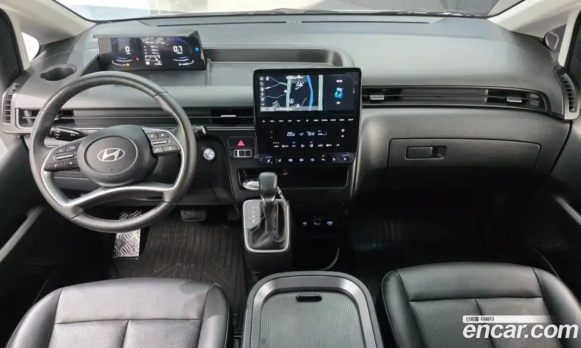 Hyundai Staria 2025 2.2 гидро в Москве № 1830480, фото 7