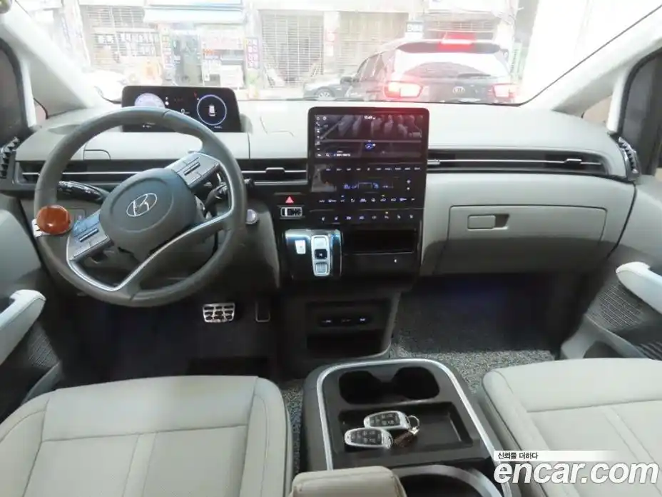 Hyundai Staria 2022 2.2 гидро в Москве № 1831024, фото 7