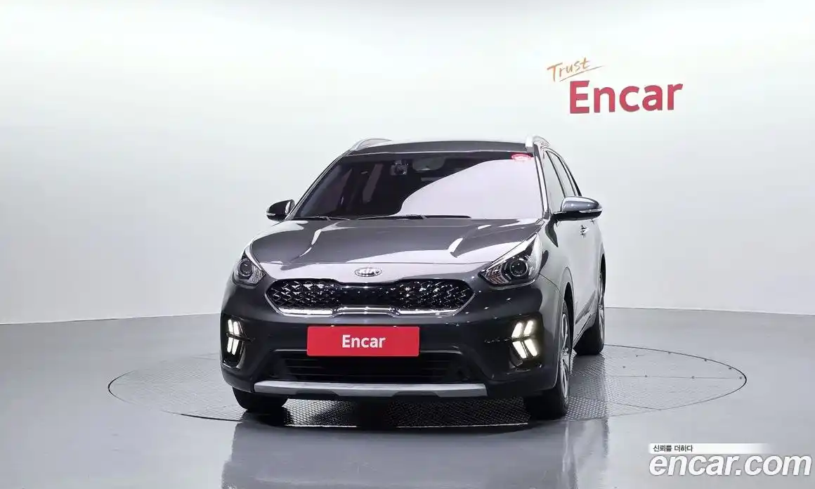 Kia Niro 2020 1.6 гидро в Москве № 1831823, фото 3