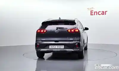Kia Niro 2020 1.6 гидро в Москве № 1831823, миниатюра 4