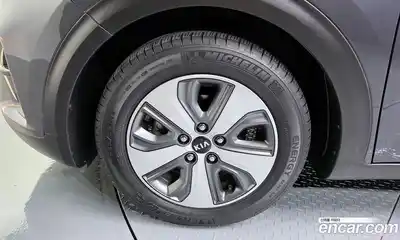 Kia Niro 2020 1.6 гидро в Москве № 1831823, миниатюра 5