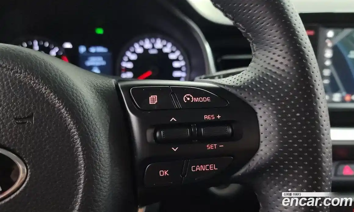 Kia Stonic 2017 1.6 гидро в Москве № 1831997, фото 23