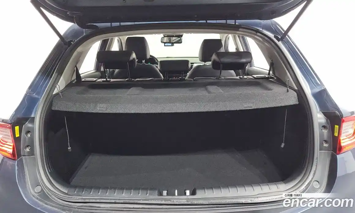 Kia Stonic 2017 1.6 гидро в Москве № 1831997, фото 26