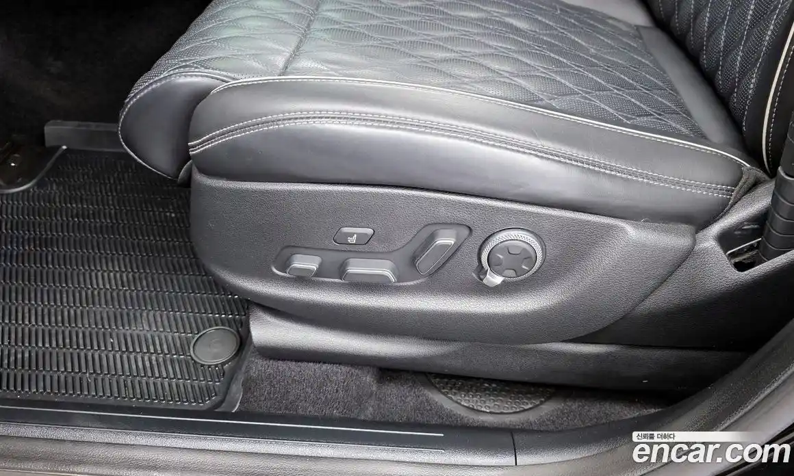 Genesis GV70 2021 3.5 гидро в Москве № 1832556, фото 31