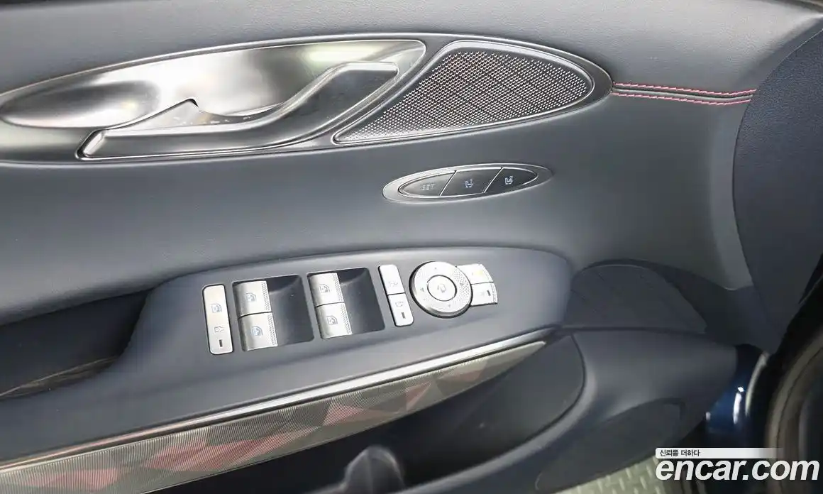 Genesis GV70 2021 2.5 гидро в Москве № 1832570, фото 30
