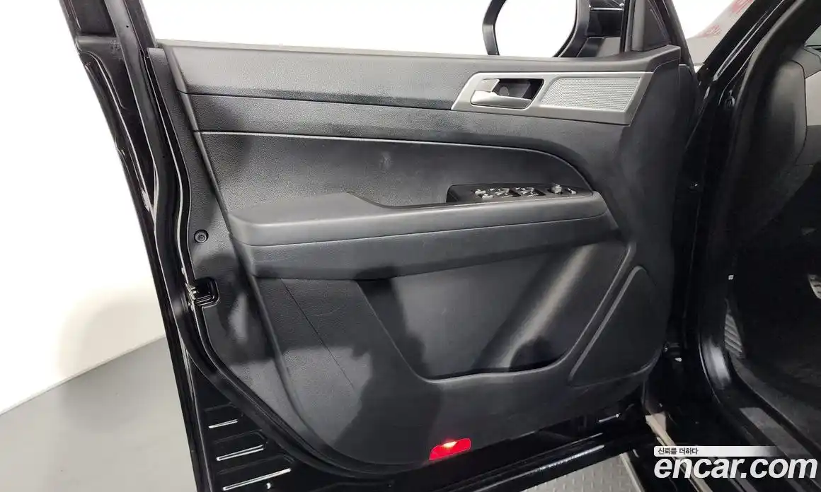 SsangYong Rexton 2019 2.2 гидро в Москве № 1832969, фото 14
