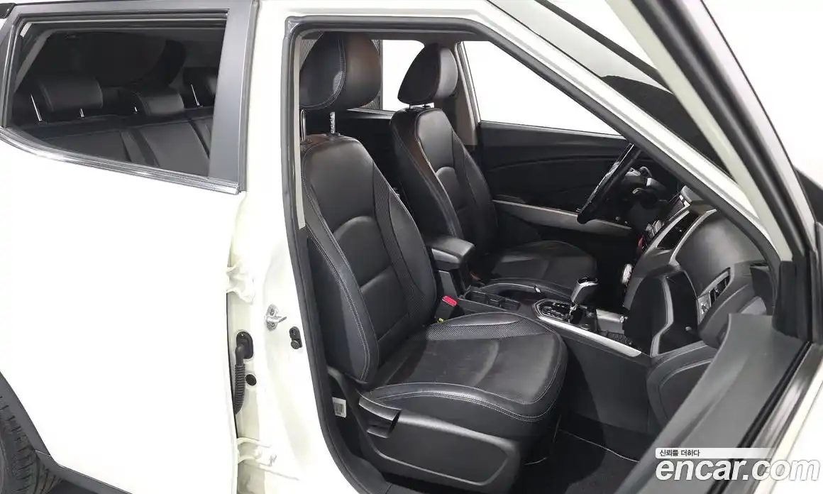 SsangYong TIBOLI 2015 1.6 гидро в Москве № 1833168, фото 12