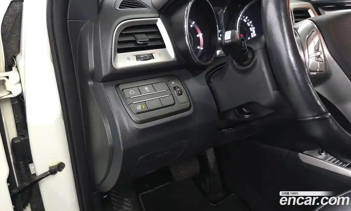 SsangYong TIBOLI 2015 1.6 гидро в Москве № 1833168, фото 13