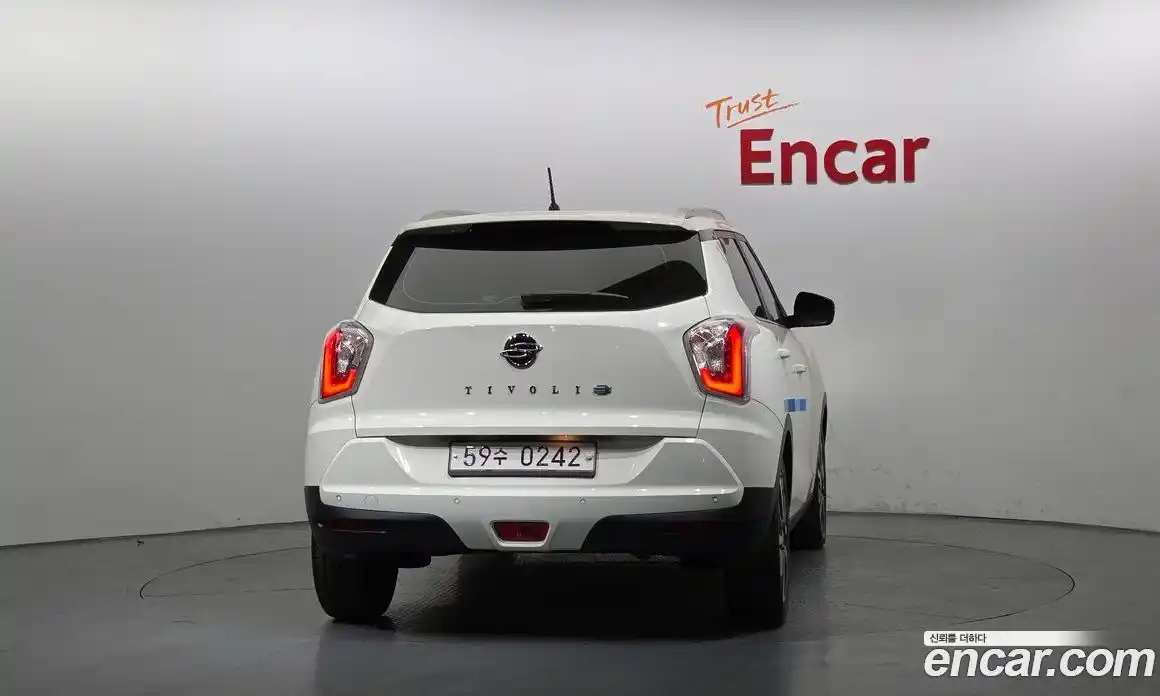 SsangYong TIBOLI 2015 1.6 гидро в Москве № 1833168, фото 4