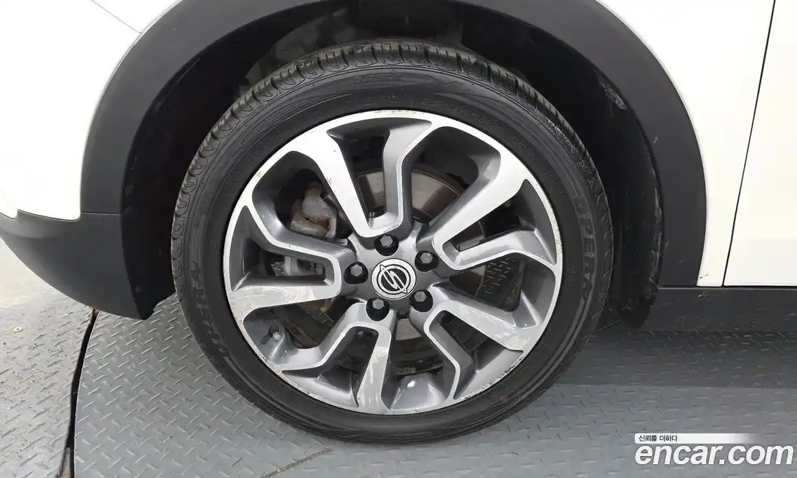 SsangYong TIBOLI 2015 1.6 гидро в Москве № 1833168, фото 5
