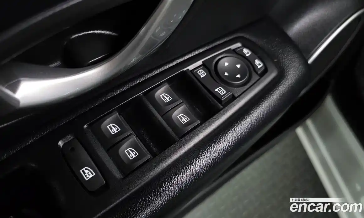 Renault SM3 2014 1.6 гидро в Москве № 1834596, фото 14