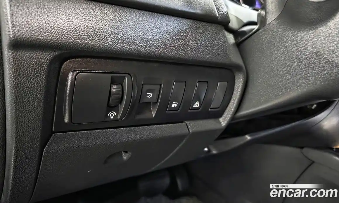 Renault SM3 2014 1.6 гидро в Москве № 1834596, фото 15