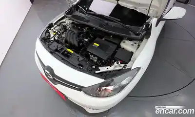 Renault SM3 2014 1.6 гидро в Москве № 1834596, миниатюра 6