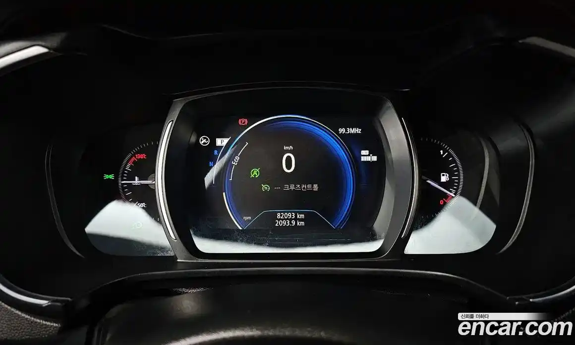 Renault QM6 2016 2.0 гидро в Москве № 1834647, фото 11