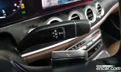 Mercedes-Benz E-Class 2022 2.0 гидро в Москве № 1835902, миниатюра 12