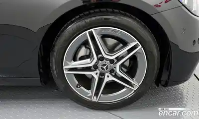 Mercedes-Benz E-Class 2022 2.0 гидро в Москве № 1835902, миниатюра 5