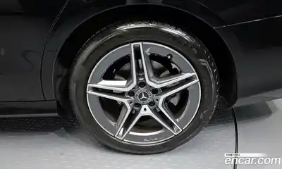 Mercedes-Benz E-Class 2022 2.0 гидро в Москве № 1835902, миниатюра 7