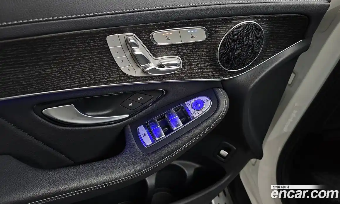 Mercedes-Benz GLC-Class 2023 2.0 гидро в Москве № 1835908, фото 26