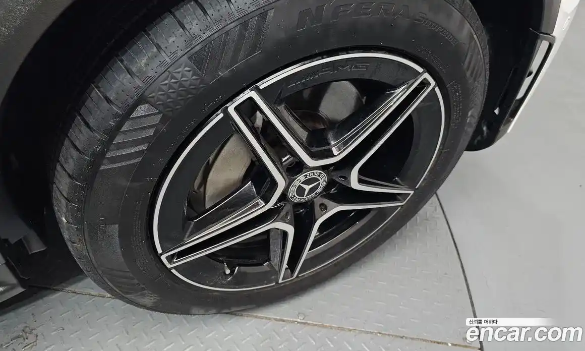 Mercedes-Benz GLC-Class 2023 2.0 гидро в Москве № 1835908, фото 33