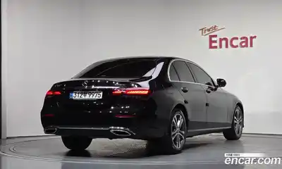 Mercedes-Benz E-Class 2021 2.0 гидро в Москве № 1836046, миниатюра 2