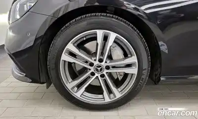 Mercedes-Benz E-Class 2021 2.0 гидро в Москве № 1836046, миниатюра 5