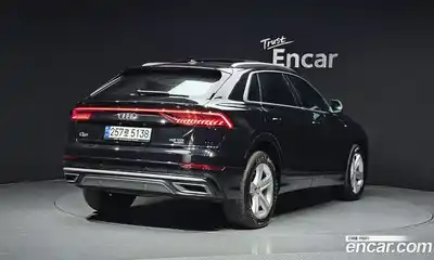 Audi Q8 2021 3.0 гидро в Москве № 1836523, миниатюра 2