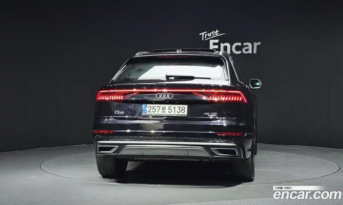 Audi Q8 2021 3.0 гидро в Москве № 1836523, фото 4