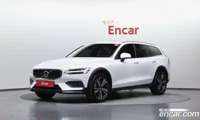 Volvo V60, 2020