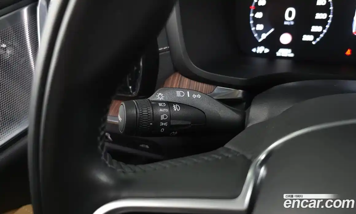 Volvo V60 2020 2.0 гидро в Москве № 1836816, фото 33