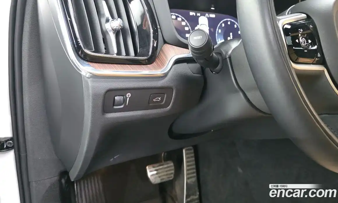 Volvo V60 2020 2.0 гидро в Москве № 1836816, фото 35