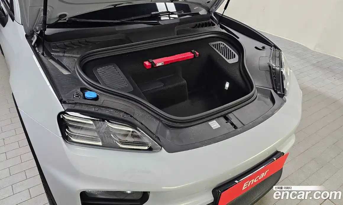 Porsche Macan 2025 0.2 гидро в Москве № 1836996, фото 6