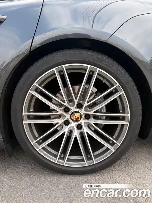 Porsche Panamera 2018 3.0 гидро в Москве № 1837230, фото 11
