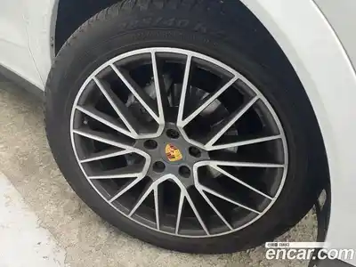 Porsche Cayenne 2022 3.0 гидро в Москве № 1837240, миниатюра 8