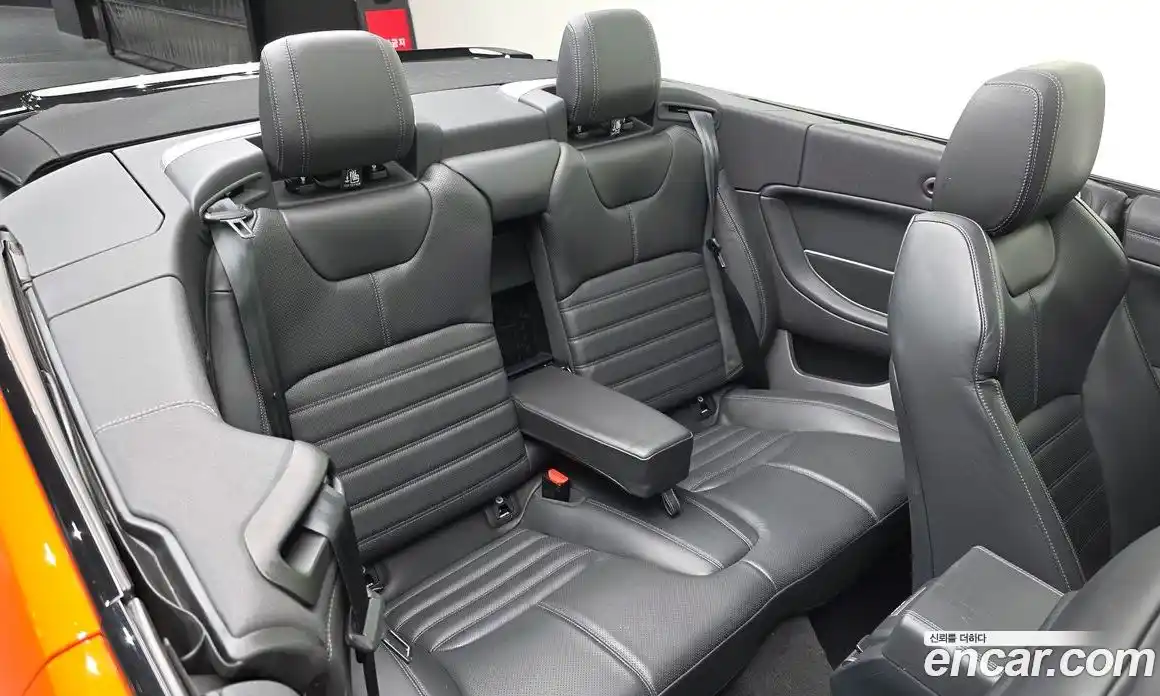 Land Rover Range-Rover Evoque 2017 2.0 гидро в Москве № 1837309, фото 16