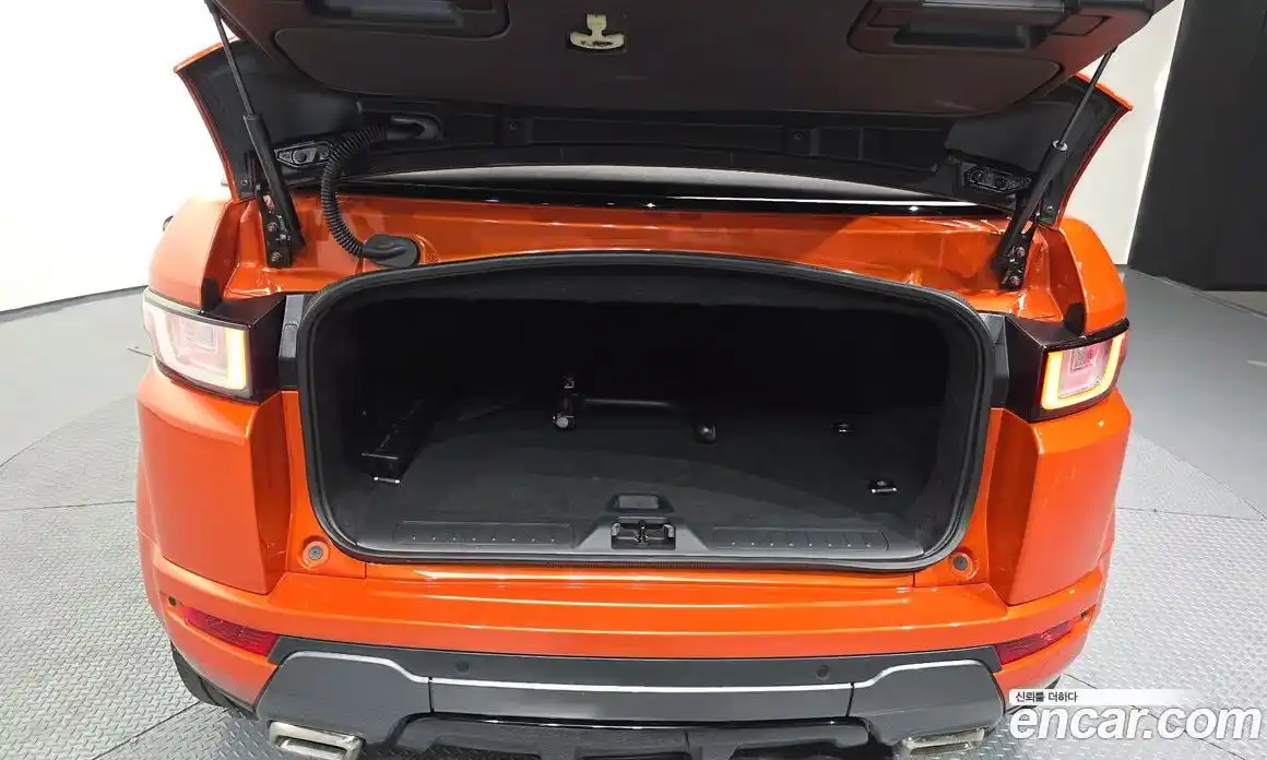Land Rover Range-Rover Evoque 2017 2.0 гидро в Москве № 1837309, фото 25