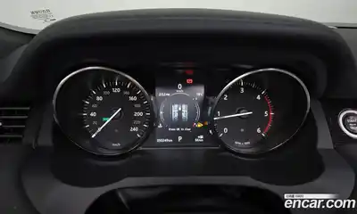 Land Rover Range-Rover Evoque 2017 2.0 гидро в Москве № 1837309, миниатюра 10