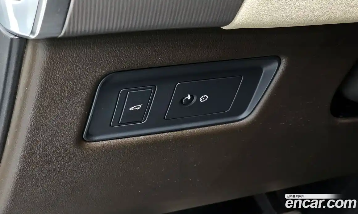 Land Rover Range-Rover Sport 2018 3.0 гидро в Москве № 1837334, фото 20