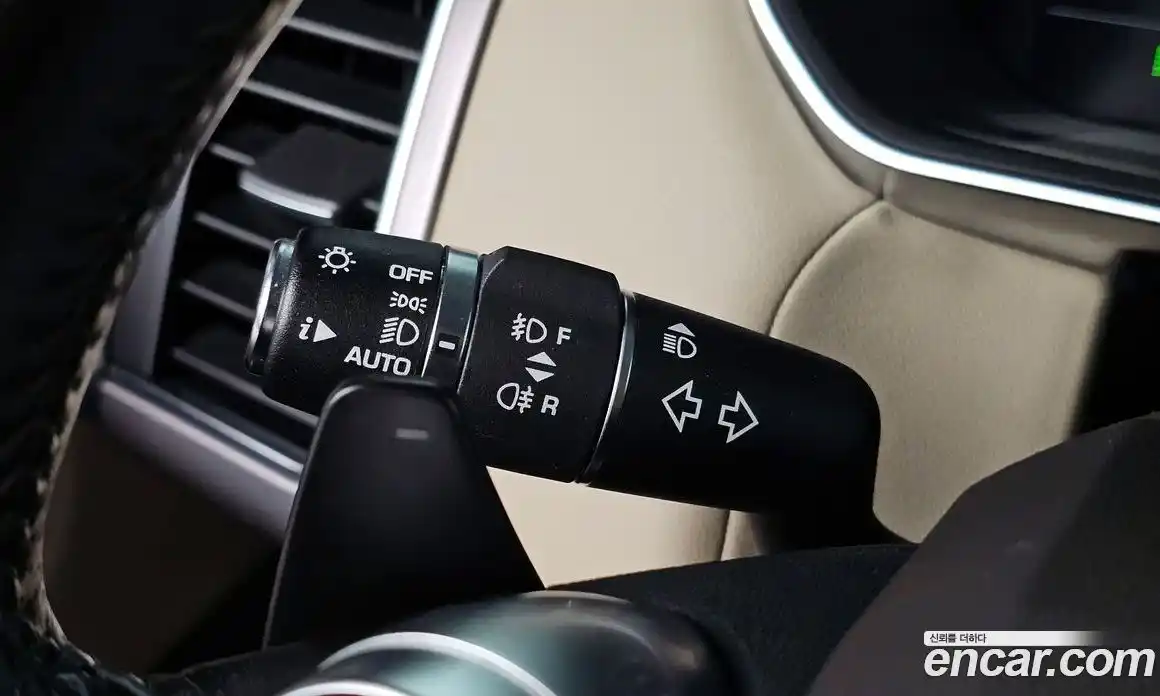 Land Rover Range-Rover Sport 2018 3.0 гидро в Москве № 1837334, фото 30