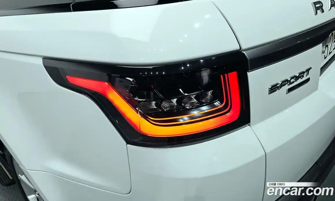 Land Rover Range-Rover Sport 2018 3.0 гидро в Москве № 1837334, фото 8