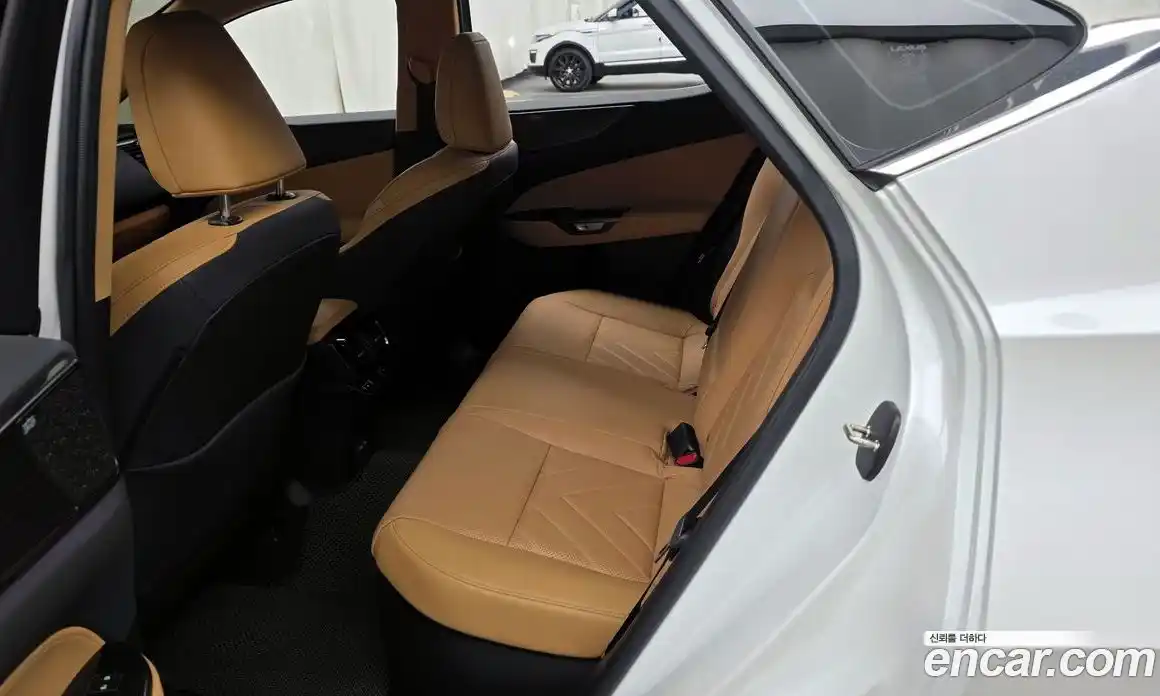 Lexus NX 2024 2.5 гидро в Москве № 1837917, фото 16