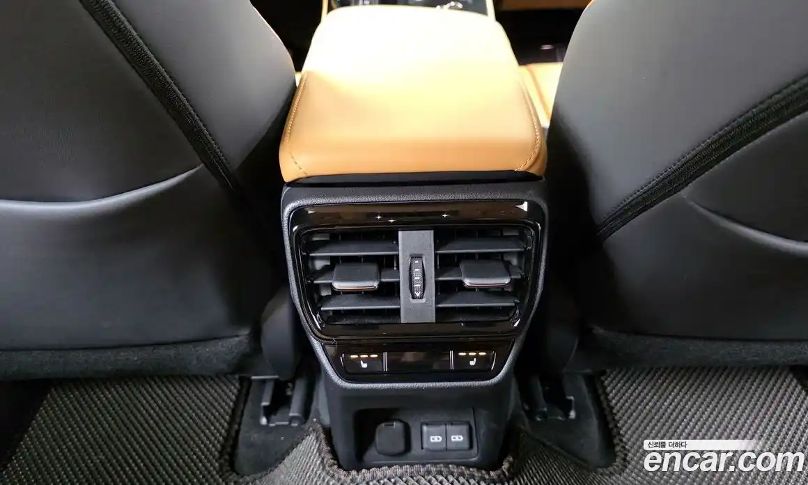 Lexus NX 2024 2.5 гидро в Москве № 1837917, фото 24