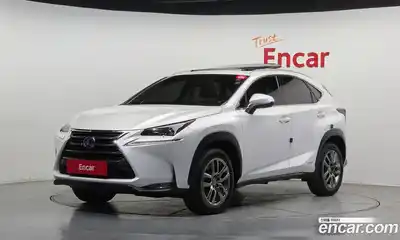 Lexus NX, 2016