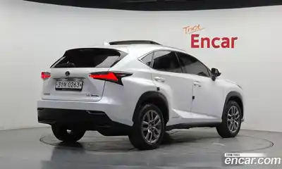 Lexus NX 2016 2.5 гидро в Москве № 1837959, миниатюра 2