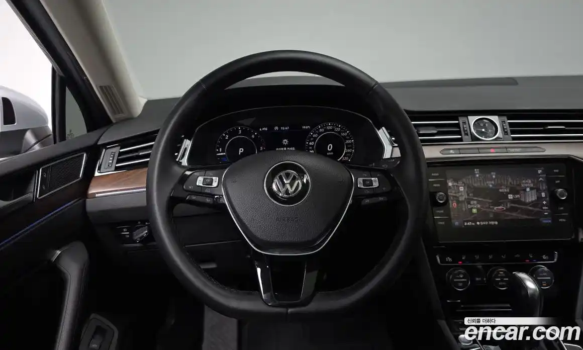 Volkswagen Passat 2018 2.0 гидро в Москве № 1838056, фото 17